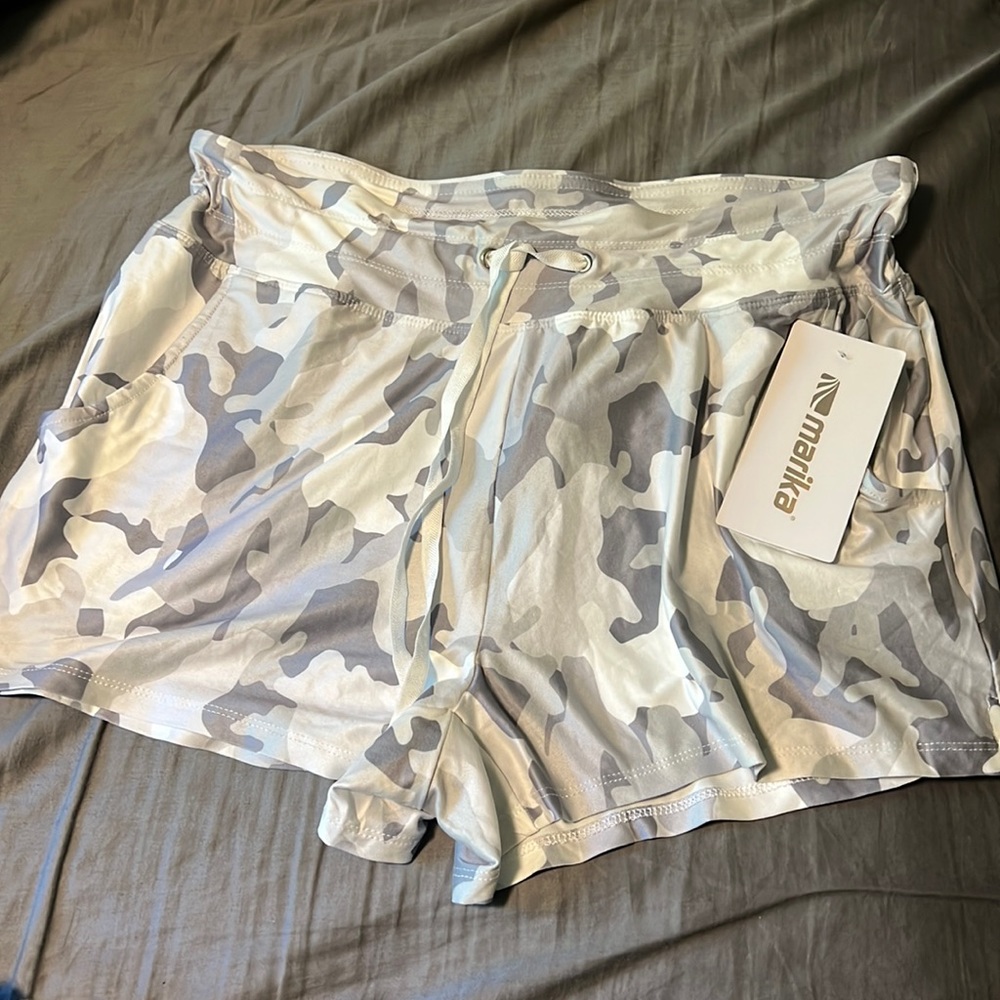 Marika camo shorts